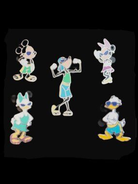 Disney Pin Trading 5 Pin Lot Featuring Fabulous 5 Beach Bums (156)
